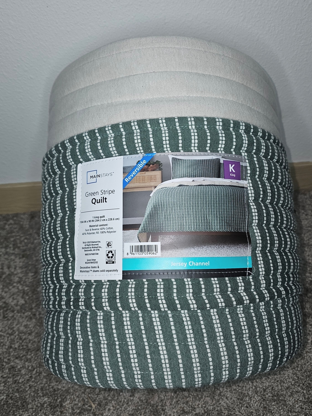 Mainstays Green and White Striped Quilted King Quilt